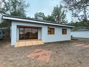 3 Bedroom Cottage/Garden Flat to Rent in Marlborough