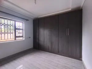 3 Bedroom Cottage/Garden Flat to Rent in Marlborough