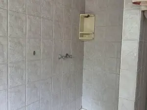 5 Bedroom House to Rent in Highlands