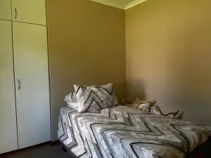 5 Bedroom House to Rent in Borrowdale