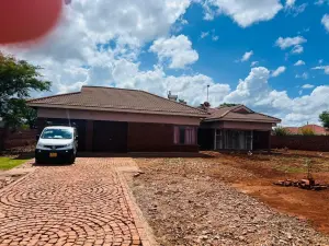 4 Bedroom House to Rent in Gletwin Park