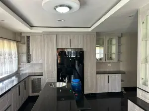 House to Rent in Highlands