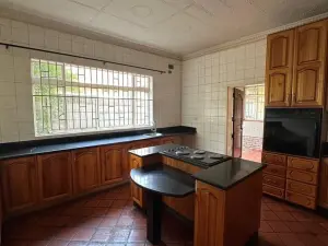 4 Bedroom House to Rent in Westgate