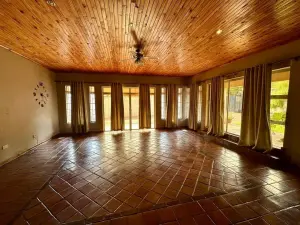 4 Bedroom House to Rent in Westgate