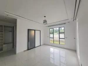 3 Bedroom House to Rent in The Grange