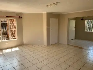 3 Bedroom House to Rent in Westgate