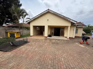4 Bedroom House to Rent in Eastlea