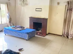 4 Bedroom House to Rent in Mount Pleasant