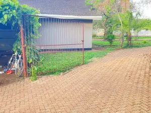 4 Bedroom House to Rent in Mount Pleasant