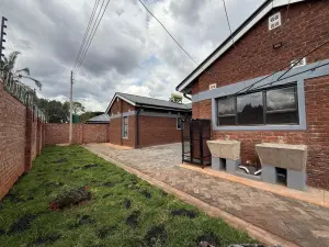 Townhouse/Cluster to Rent in Greendale