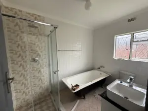 Townhouse/Cluster to Rent in Greendale