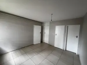 Flat/Apartment to Rent in Avenues