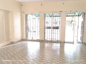 4 Bedroom Cottage/Garden Flat to Rent in Avenues