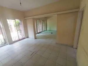 4 Bedroom Cottage/Garden Flat to Rent in Avenues