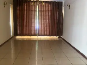 9 Bedroom House to Rent in Greystone Park
