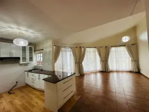 Townhouse/Cluster to Rent in Westgate