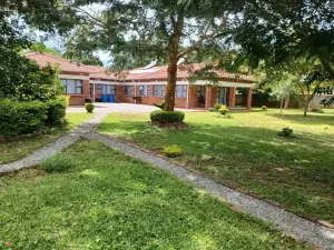 5 Bedroom House to Rent in Borrowdale Brooke