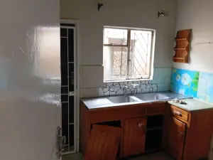 4 Bedroom House to Rent in Glen View