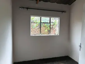 4 Bedroom House to Rent in Glen View