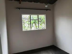 4 Bedroom House to Rent in Glen View