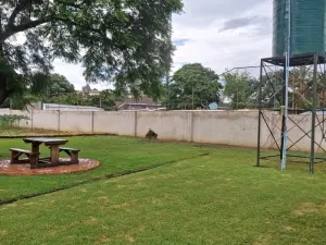 6 Bedroom House to Rent in Avondale West