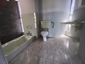 5 Bedroom House to Rent in Sentosa