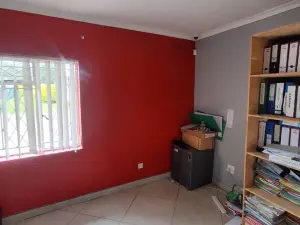 6 Bedroom House to Rent in Belvedere