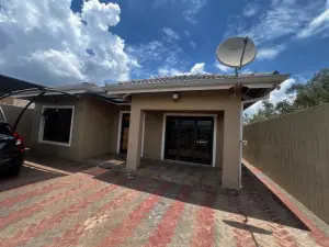 4 Bedroom House to Rent in Marimba Park