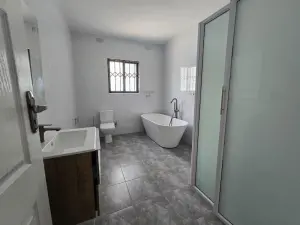 Townhouse/Cluster to Rent in Waterfalls