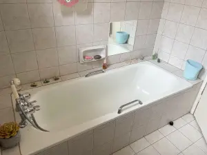 2 Bedroom Cottage/Garden Flat to Rent in Belgravia