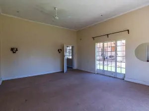 4 Bedroom House to Rent in Glen Lorne