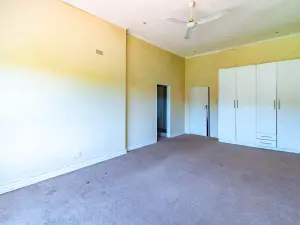 4 Bedroom House to Rent in Glen Lorne