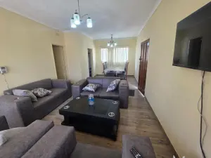 Flat/Apartment to Rent in Avenues