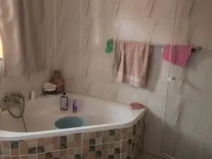 4 Bedroom House to Rent in Madokero Estates