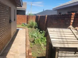 4 Bedroom House to Rent in Madokero Estates