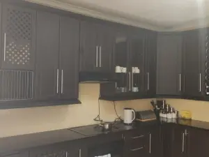 4 Bedroom House to Rent in Madokero Estates