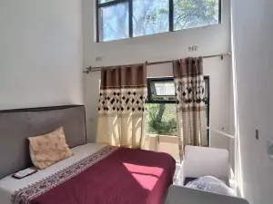 Townhouse/Cluster to Rent in Newlands