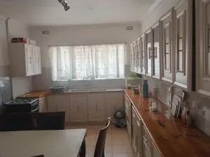 Office to Rent in Upper Hillside