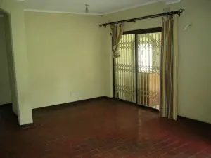 Townhouse/Cluster to Rent in Newlands