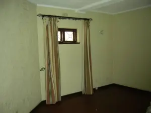 Townhouse/Cluster to Rent in Newlands