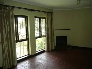 Townhouse/Cluster to Rent in Newlands