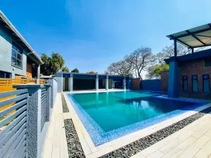 Townhouse/Cluster to Rent in Greendale