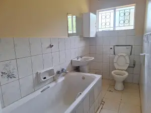 4 Bedroom House to Rent in Vainona