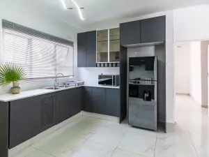 Townhouse/Cluster to Rent in The Grange