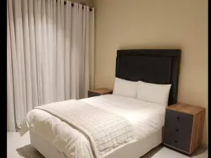 Townhouse/Cluster to Rent in Bluff Hill