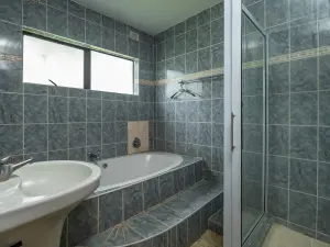 Office to Rent in Mount Pleasant