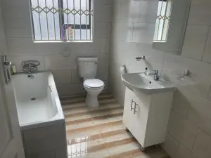 Flat/Apartment to Rent in Marimba Park