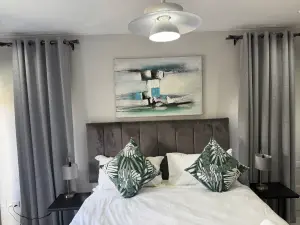 Townhouse/Cluster to Rent in Newlands