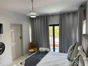 Townhouse/Cluster to Rent in Newlands