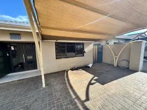 4 Bedroom House to Rent in Aspindale Park